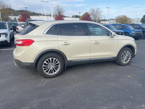 2016 Lincoln MKX Select