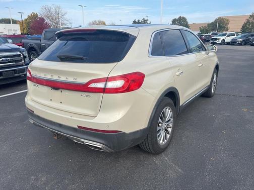 2016 Lincoln MKX Select
