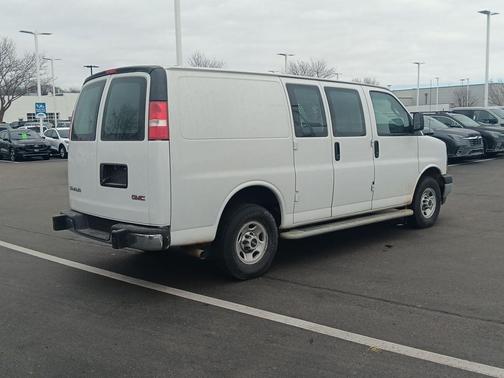 2023 GMC Savana 2500 Work Van