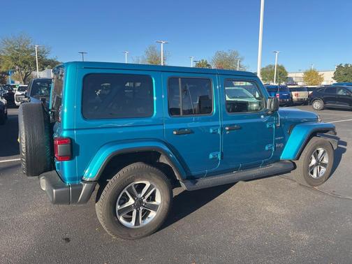 2020 Jeep Wrangler Unlimited Sahara