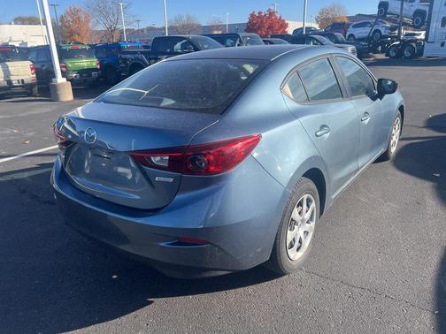 2015 Mazda Mazda3 i SV