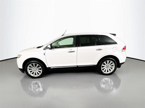 2014 Lincoln MKX Base