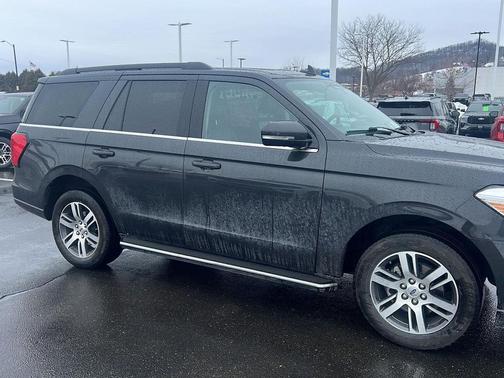 2023 Ford Expedition XLT