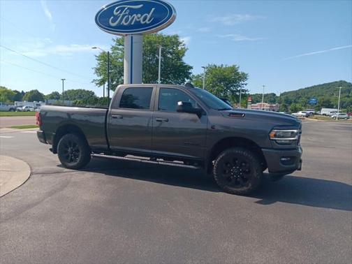 2022 RAM 2500 Big Horn Crew Cab 4x4 6'4' Box