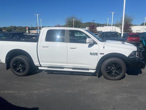 2018 RAM 1500 Sport