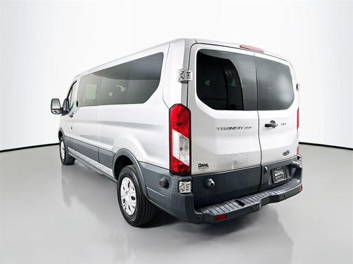 2017 Ford Transit-350 XLT