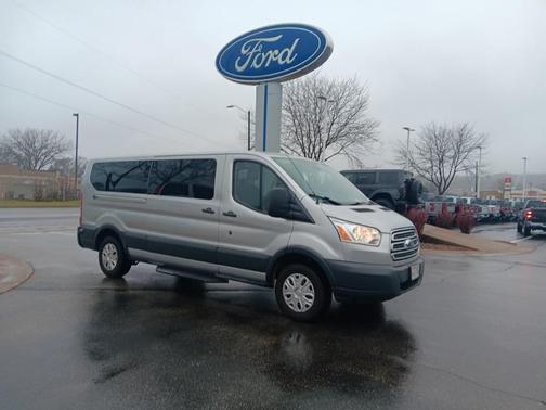 2017 Ford Transit-350 XLT