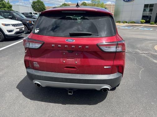 2020 Ford Escape SE