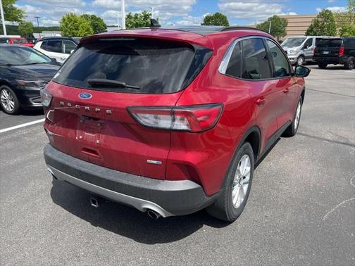 2020 Ford Escape SE