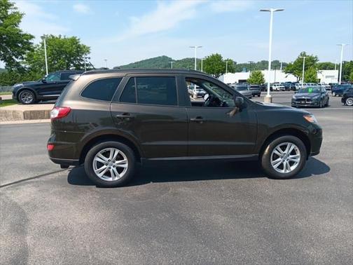 2011 Hyundai SANTA FE SE