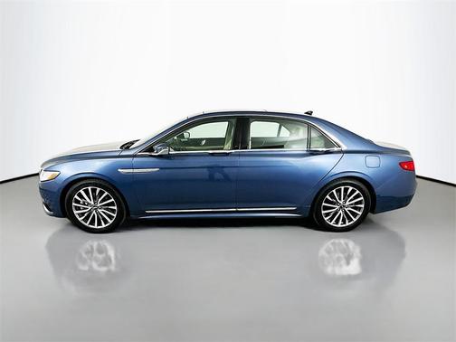 2018 Lincoln Continental Select