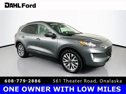 2022 Ford Escape Titanium