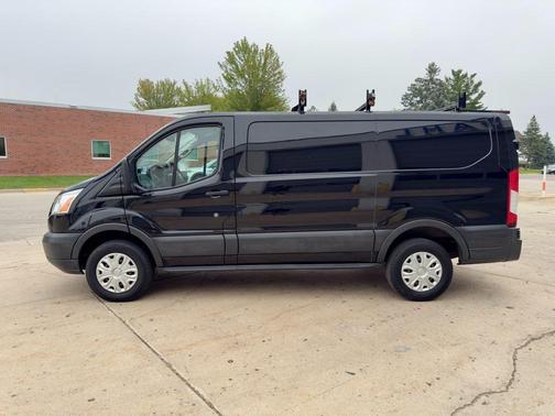 2017 Ford Transit-250 Base