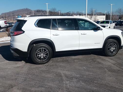 2025 GMC Acadia AWD Elevation