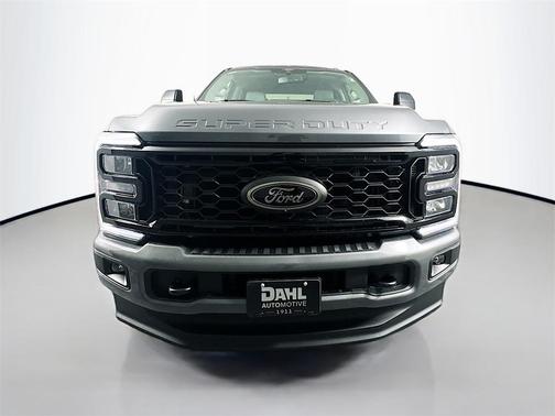 2026 Ford F-350 XLT