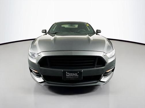 2017 Ford Mustang V6