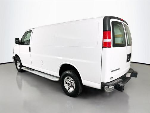 2023 GMC Savana 2500 Work Van