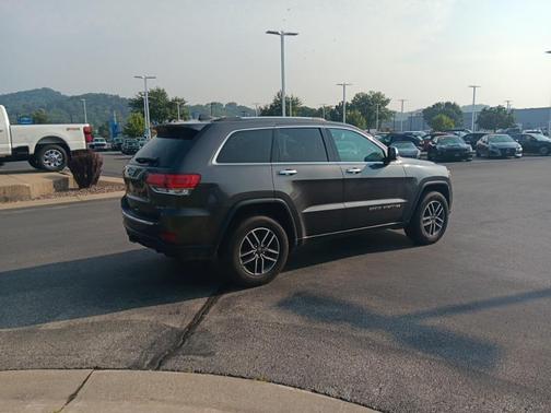 2019 Jeep Grand Cherokee Limited X