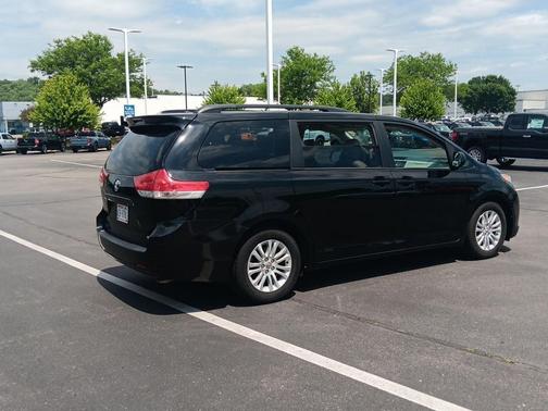 Black 2012 Toyota Sienna XLE