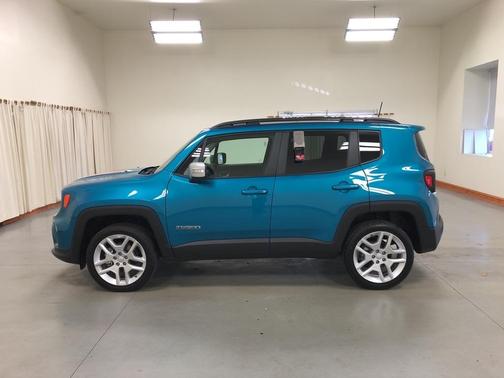 Photo 5 of 27 of 2021 Jeep Renegade Latitude