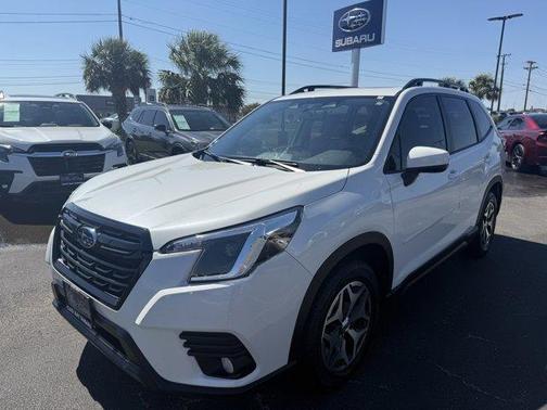 2022 Subaru Forester Premium