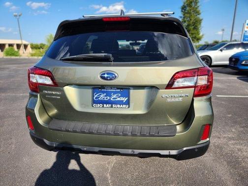 2017 Subaru Outback 2.5i Touring