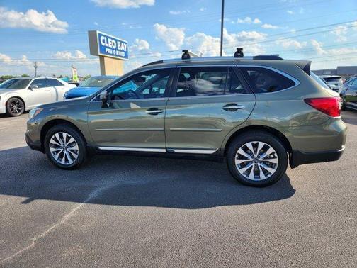 2017 Subaru Outback 2.5i Touring