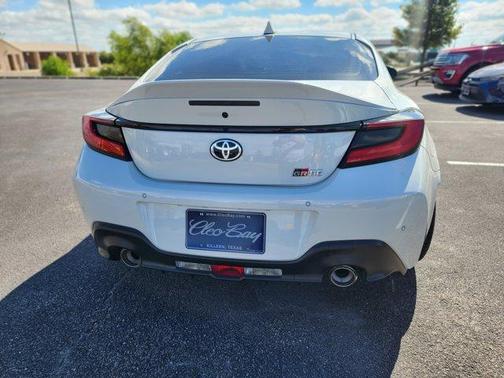 2023 Toyota GR86 Premium
