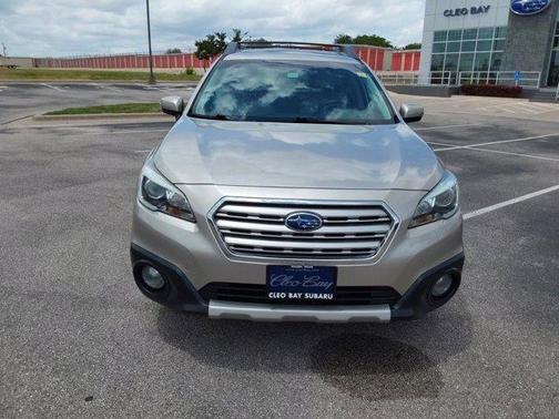 Photo 2 of 31 of 2016 Subaru Outback 2.5i Limited