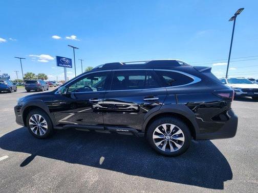 2025 Subaru Outback Touring XT