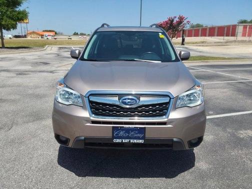 Photo 2 of 30 of 2016 Subaru Forester 2.5i Touring