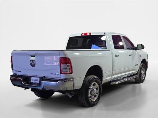 2022 RAM 2500 Big Horn Crew Cab 4x4 6'4' Box