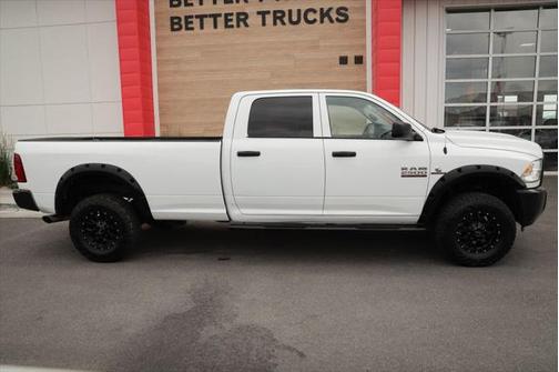 2018 RAM 2500 Tradesman Crew Cab 4x4 8' Box