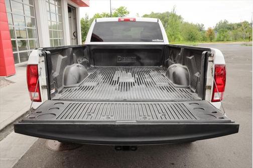 2018 RAM 2500 Tradesman Crew Cab 4x4 8' Box