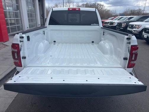 2023 RAM 2500 Laramie Crew Cab 4x4 6'4' Box