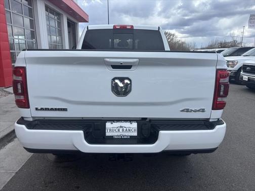 2023 RAM 2500 Laramie Crew Cab 4x4 6'4' Box