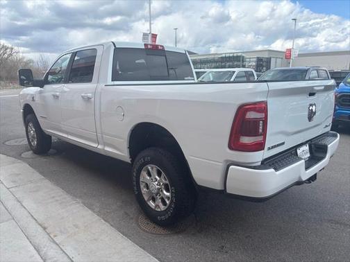 2023 RAM 2500 Laramie Crew Cab 4x4 6'4' Box