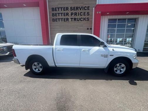 2019 RAM 1500 SLT