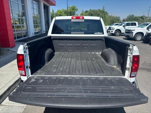 2019 RAM 1500 SLT