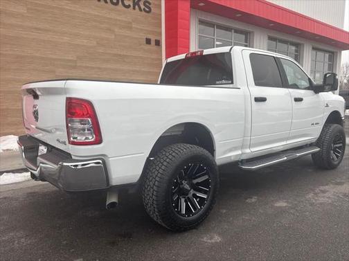 2023 RAM 3500 Big Horn Crew Cab 4x4 6'4' Box