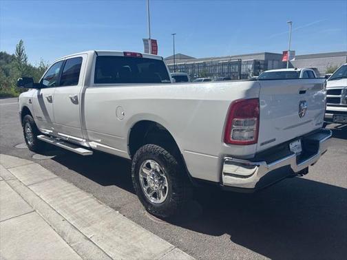 2020 RAM 2500 Big Horn Crew Cab 4X4 8' Box