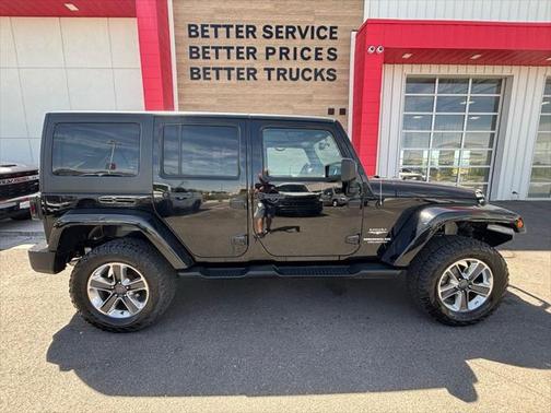 2013 Jeep Wrangler Unlimited Sahara