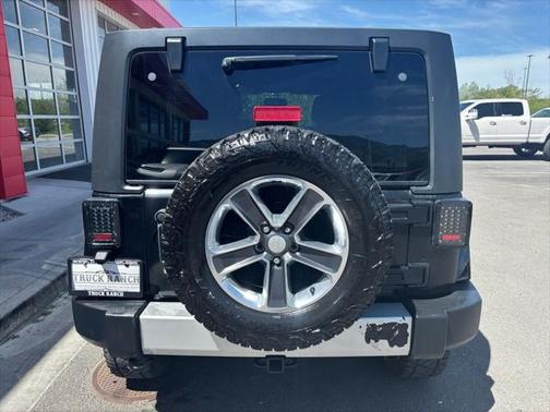 2013 Jeep Wrangler Unlimited Sahara