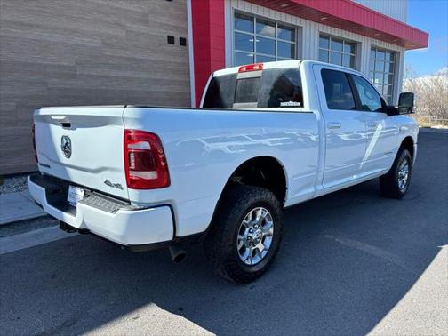 2024 RAM 2500 Laramie Crew Cab 4x4 6'4' Box
