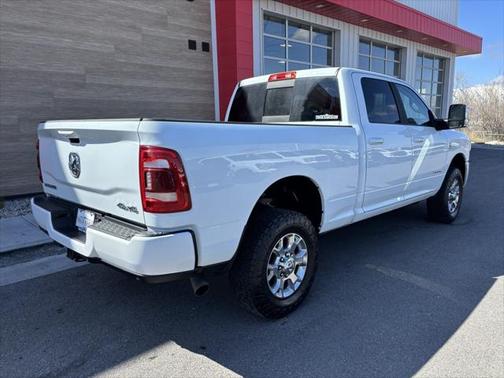 2024 RAM 2500 Laramie Crew Cab 4x4 6'4' Box