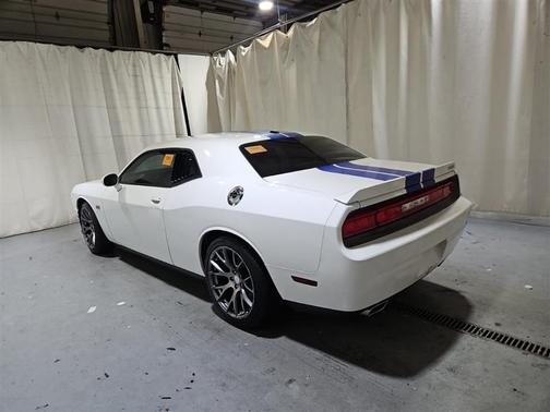 2011 Dodge Challenger SRT8