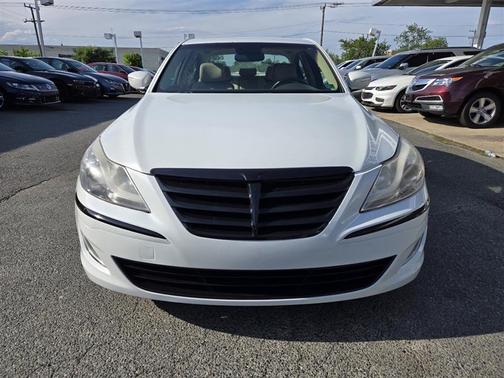 2012 Hyundai Genesis 3.8