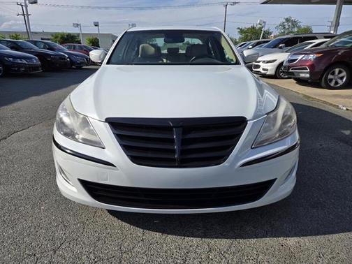 2012 Hyundai Genesis 3.8