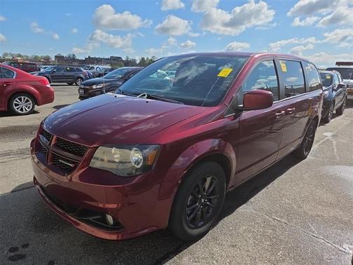Octane Red Pearlcoat 2019 Dodge Grand Caravan GT