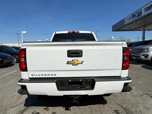 2018 Chevrolet Silverado 1500 Custom